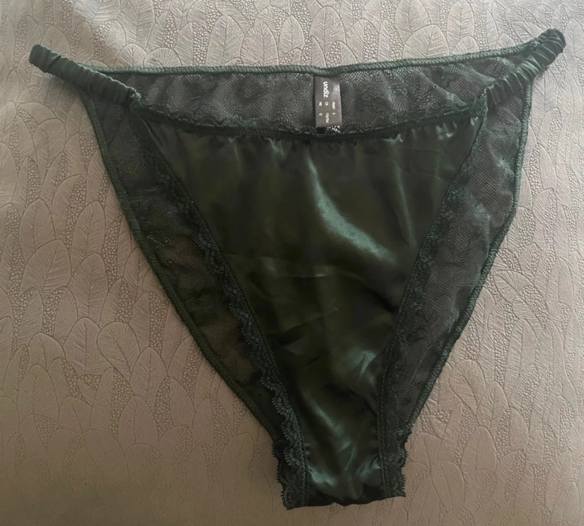 Lot “Alegres Caderas” – photo 3
